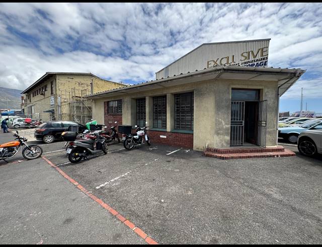 167M² OFFICE TO LET IN PAARDEN EILAND